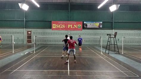 Gor badminton griya ciwangi  REY SPORT BADMINTON KARAWANG